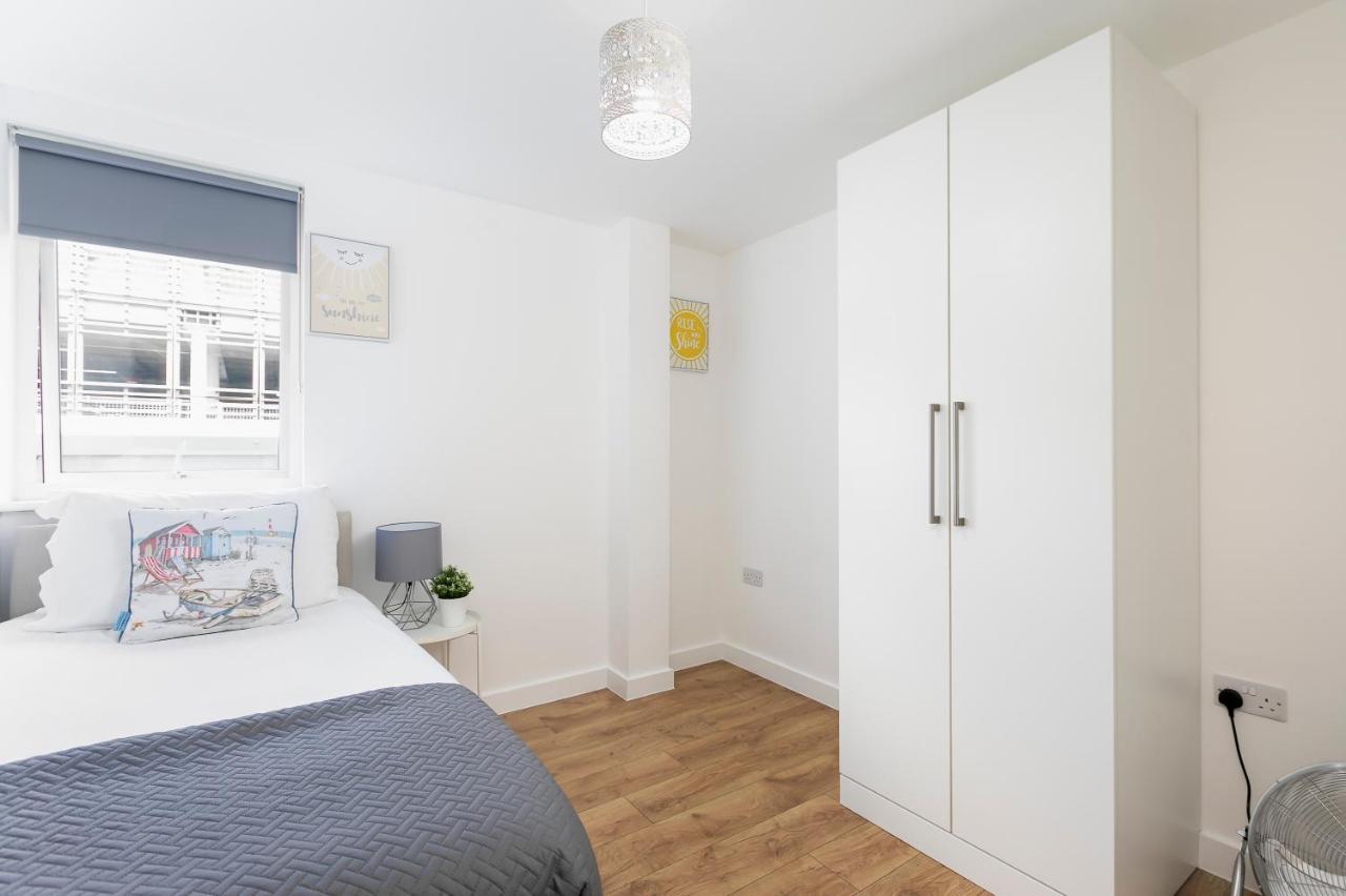 Skyvillion - 4 Bed Luxury Apartment With Balcony & Parking Enfield Zewnętrze zdjęcie